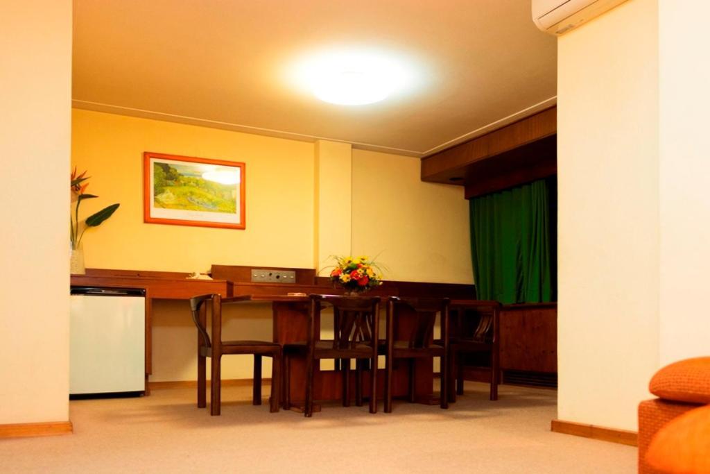 Hotel Del Jardin San Miguel de Tucumán Екстериор снимка