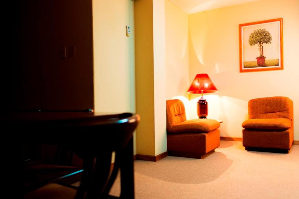 Hotel Del Jardin San Miguel de Tucumán Екстериор снимка