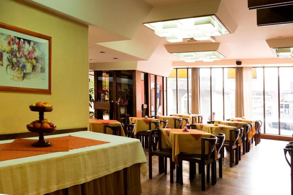 Hotel Del Jardin San Miguel de Tucumán Екстериор снимка