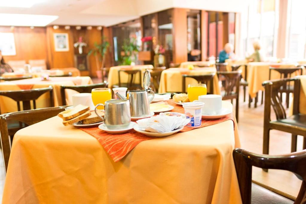 Hotel Del Jardin San Miguel de Tucumán Екстериор снимка