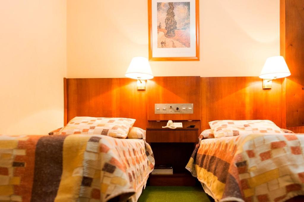 Hotel Del Jardin San Miguel de Tucumán Екстериор снимка