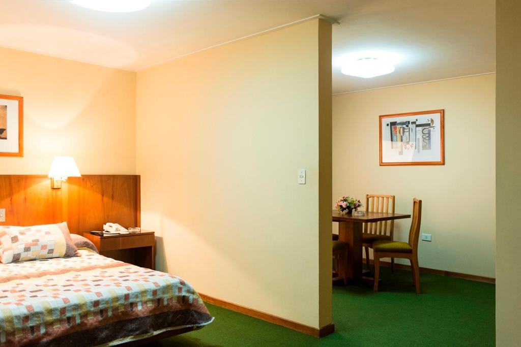 Hotel Del Jardin San Miguel de Tucumán Екстериор снимка