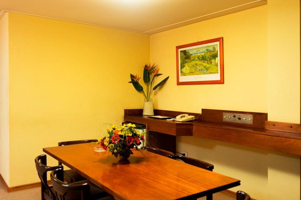 Hotel Del Jardin San Miguel de Tucumán Екстериор снимка