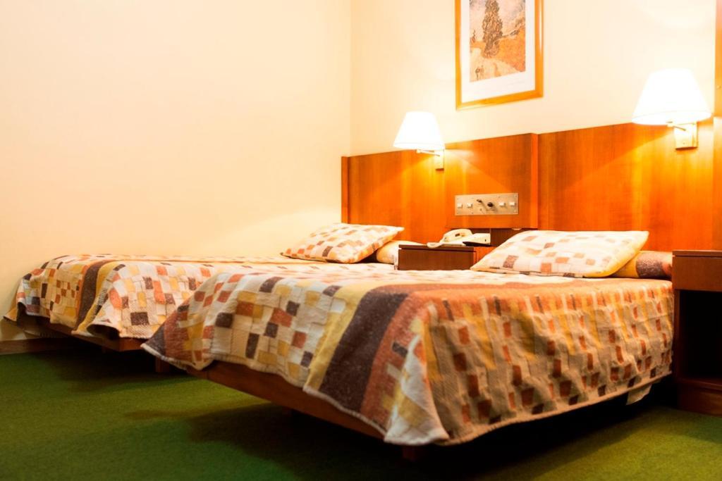Hotel Del Jardin San Miguel de Tucumán Екстериор снимка